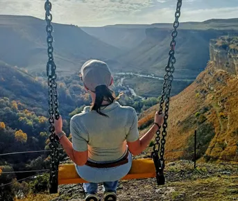Волшебные горы, водопады, яркий Домбай и красавец Эльбрус.