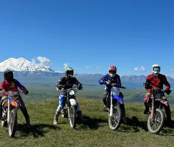 Домбай Мото