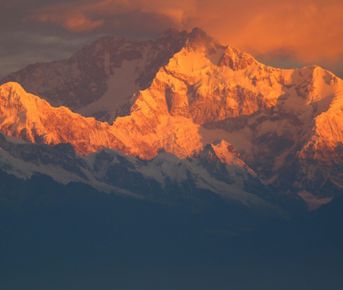 Треккинг в базовый лагерь Канченджанги