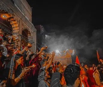 Индия: Обратная сторона духовности