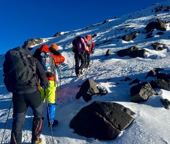 Восхождение на Арарат: идеальный маршрут для твоего первого горного опыта
