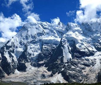 Горный лагерь в Безенгийском ущелье