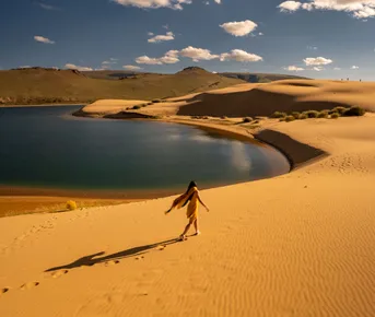 Большая Монголия. Горы, озера и пески