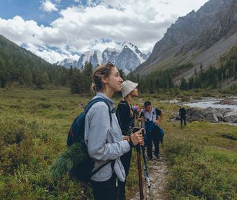 Алтай. Шавлинские озера налегке с конным сопровождением
