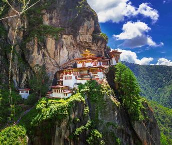 Королевство Бутан: Земля Драконов