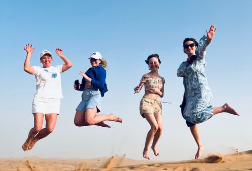 Туры на любой вкус - женской компанией, семейные туры, туры с детьми - и невероятные насыщенные программы путешествий. 