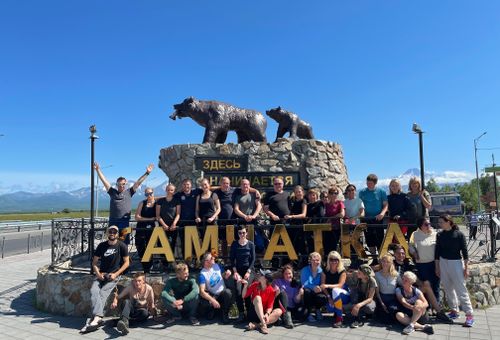 Я люблю Камчатку, отношусь к ней с глубоким уважением и восхищением.А главное
-я люблю то, чем занимаюсь. И моя задача привести вас в восторг подбором локаций