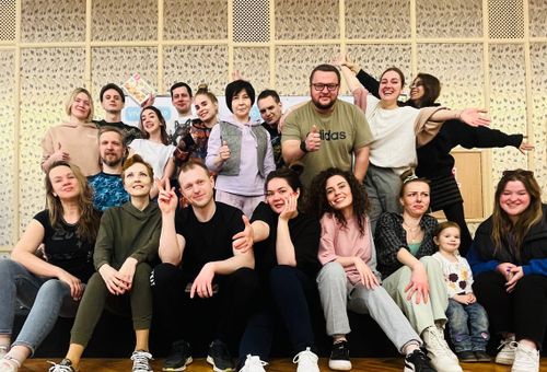 Наша команда организует  лагерь для взрослых. С нами вы почувствуете ту самую атмосферу из детства, сможете окунуться в те эмоции и прожить их еще раз.