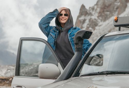 Мои путешествия — не туристические маршруты, а живые впечатления: горы, юрты и истории кочевников. Настоящий Кыргызстан ждёт!