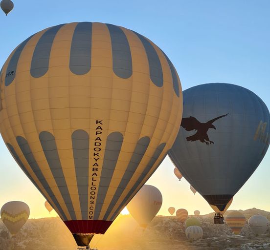 On the Big Hot Air Balloon (Istanbul+Cappadocia)