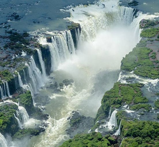 3-дневные водопады Игуасу, аргентинская и бразильская сторона