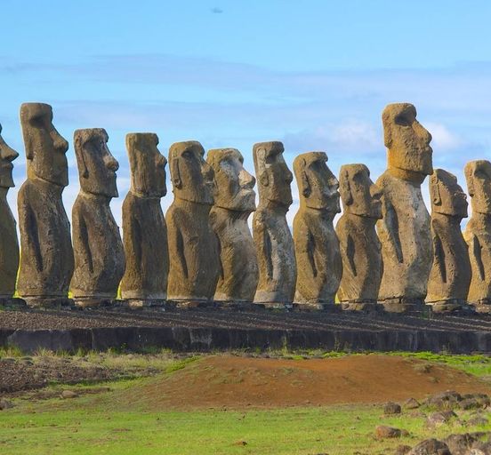 4-Days trip to Easter Island