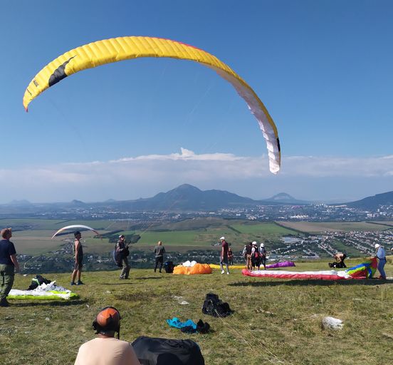 Active tour on the Kavminvody River - trekking, paragliders, Elbrus