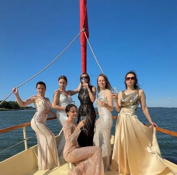 Премиум-фототур в мини-группе: яхта, каяки, лошади, баня