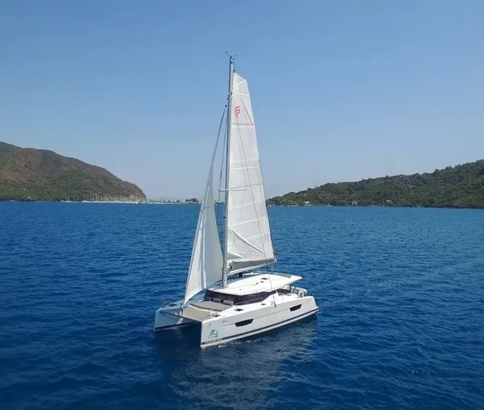 Путешествие-импровизация на катамаране от Мармариса к истокам Европейской цивилизации