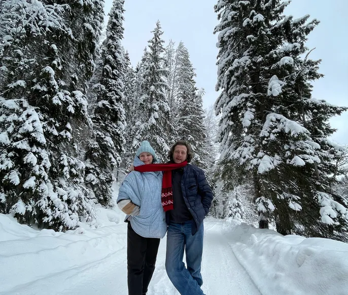 Зимняя Карелия для двоих: ретропоезд, Рускеала, Ладога, отель у озера. Тур для пар.