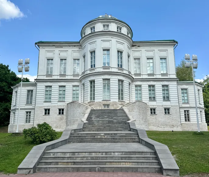 Из Тулы — в Богородицкий дворец-музей и на экоферму с заездом в Кондуки