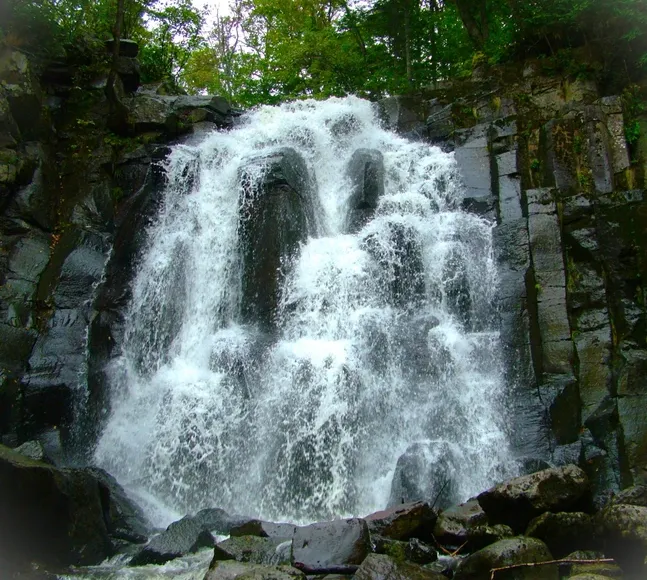 Водопады Шкотовского плато - Тигровый и Неожиданный.