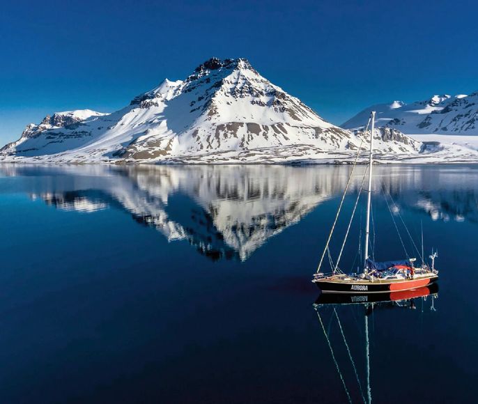Экспедиция в Антарктиду с биологом и пересечением пролива Дрейка на самолёте