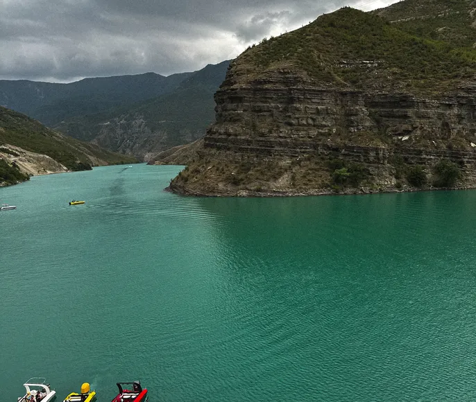 Твой Дагестан — не из открыток, а настоящий.
