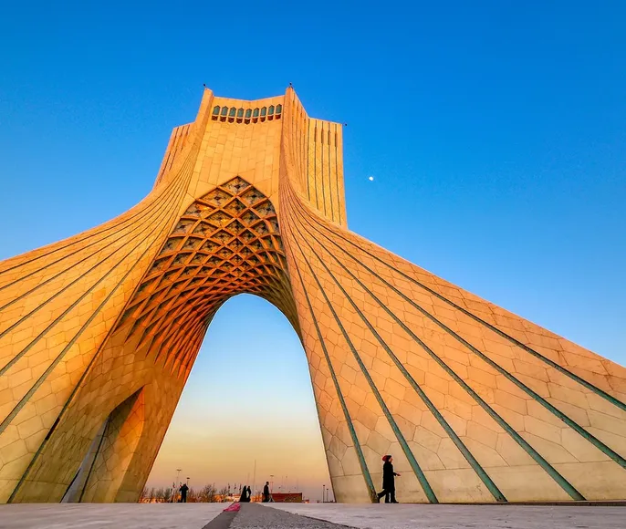 Открывая Персию:  7 городов+остров Кешм (доп оплата)