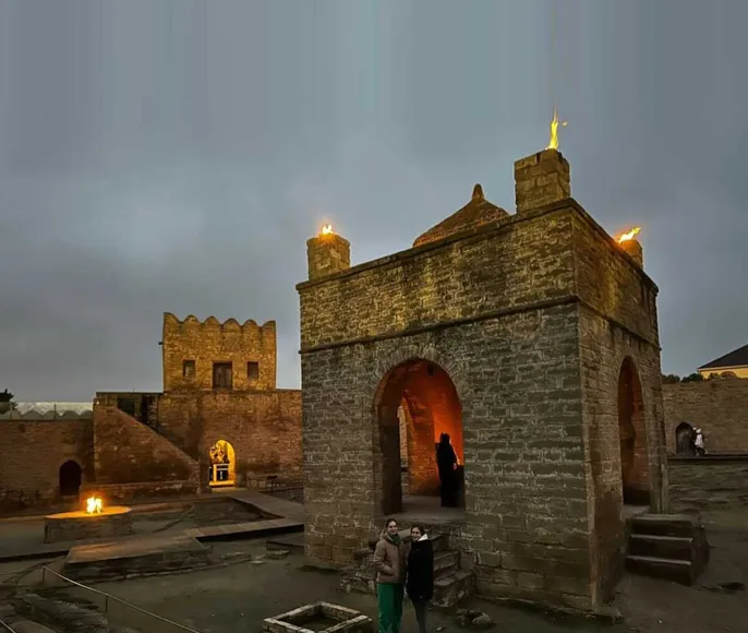 Тайны Гобустана и дыхание Апшеронского полустрова