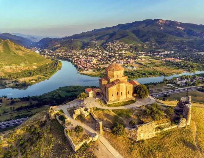 Тур  Первая встреча с Арменией и Грузией  7 дней / 6 ночей