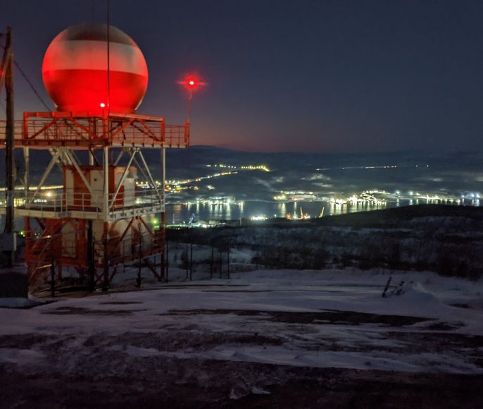 Прогулка на снегоступах по горной тундре над Мурманском