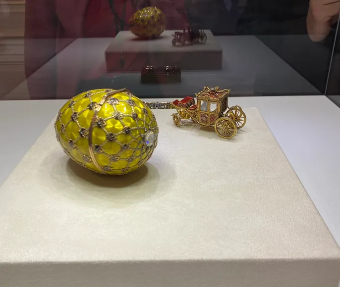 В сердце новогоднего Петербурга