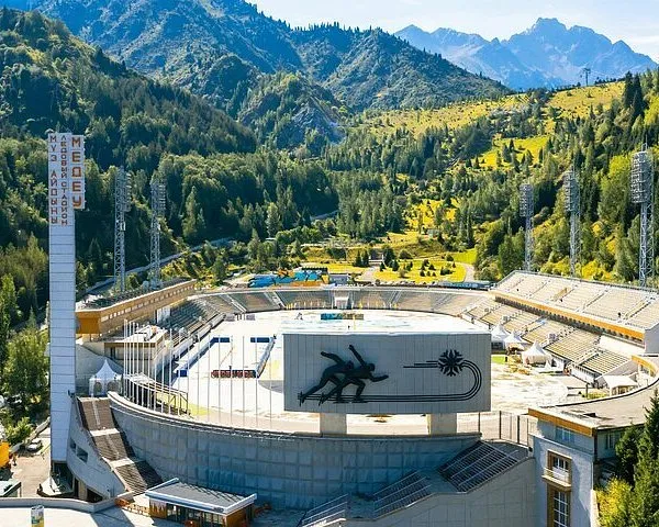 Обзорная городская экскурсия Легенды Алматы