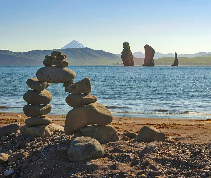 Джип-тур на мыс Маячный, скалы Три Брата + Халактырский пляж.