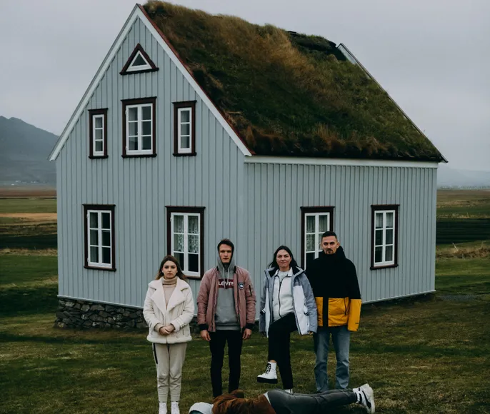 Исландская Одиссея // Cheap