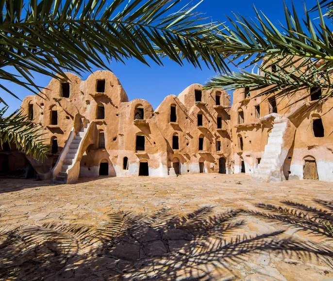 Тунис: к римским развалинам, в горные оазисы берберов и по следам Звездных войн