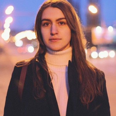 Полина