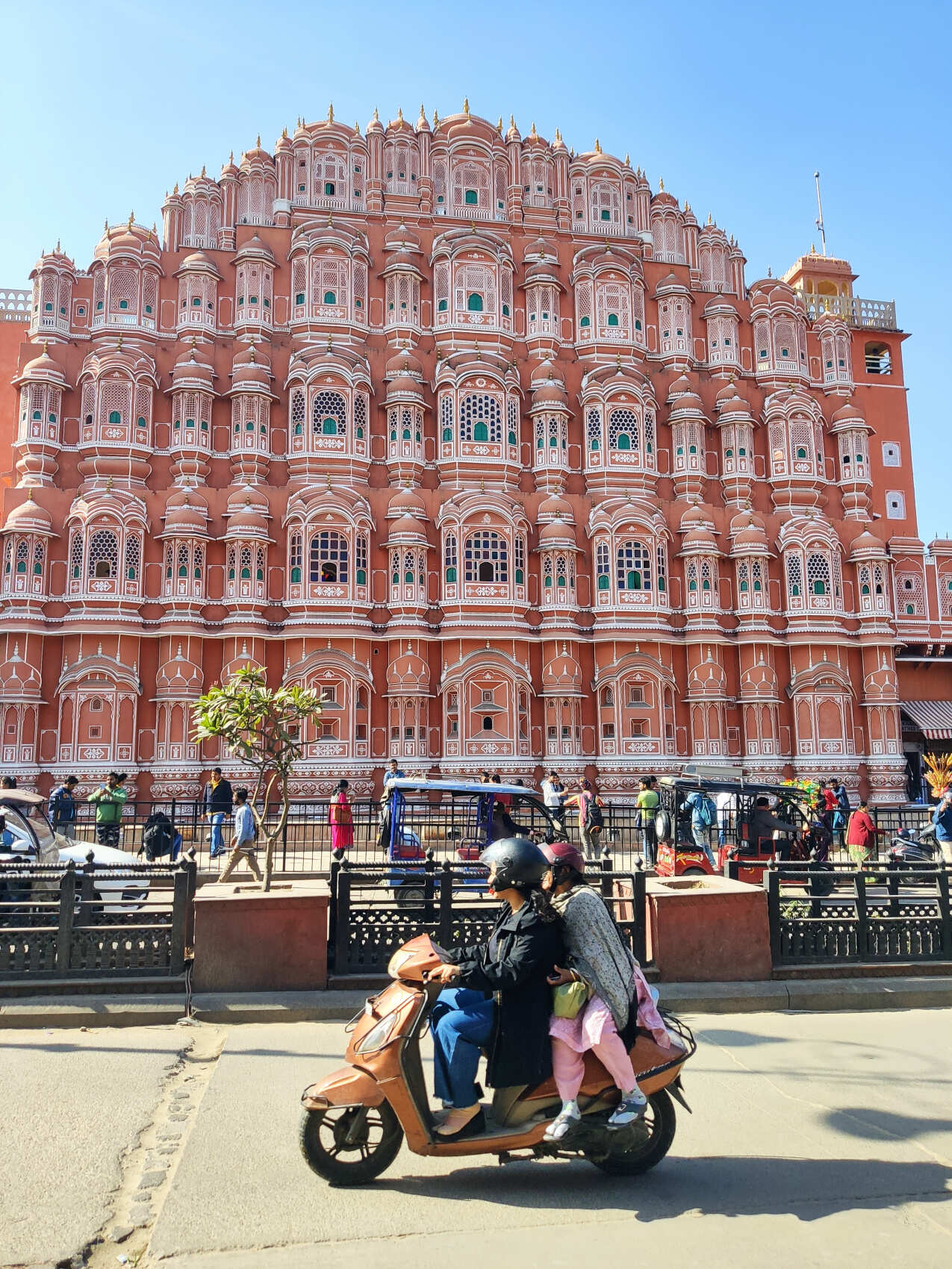 Золотые сокровища Индии-От Столицы до Святынь (15/17)