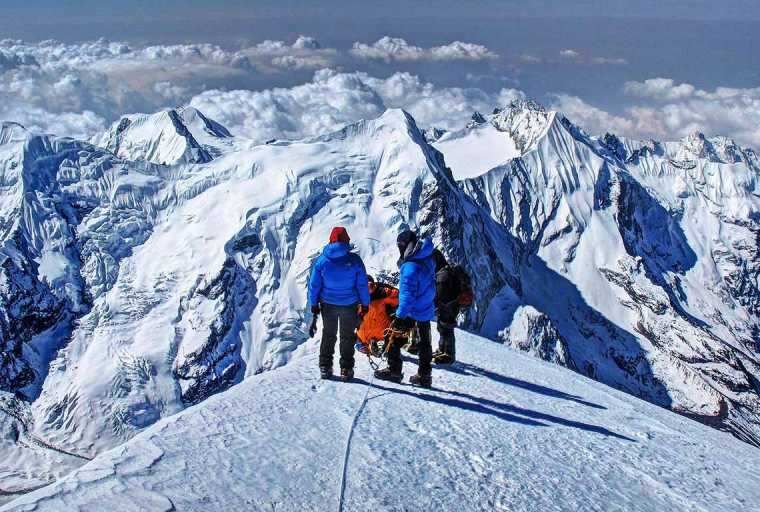 MERA PEAK CLIMBING