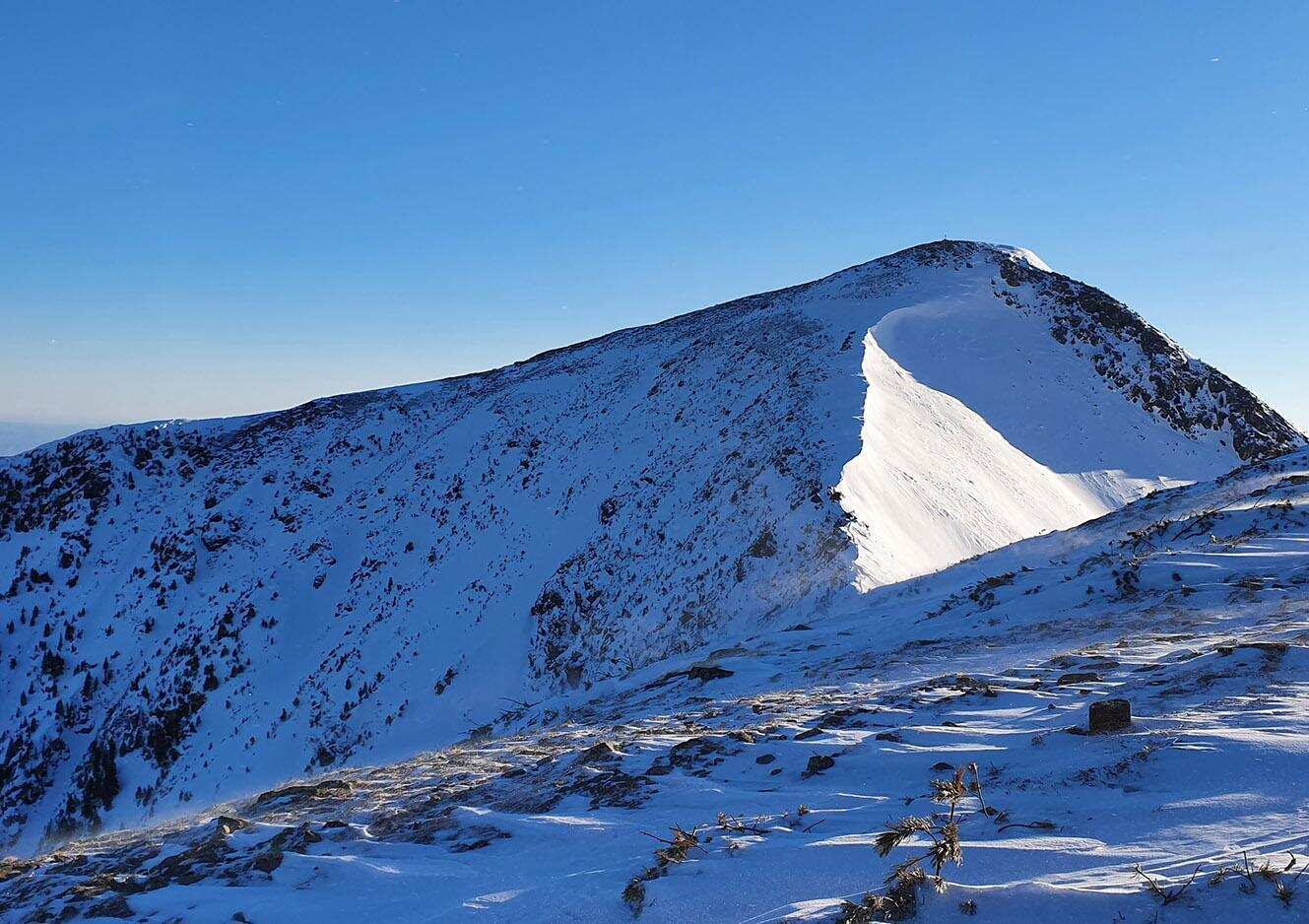 Пик Черского  и Кбжд. Горячее приключение на зимнем Байкале (13/27)