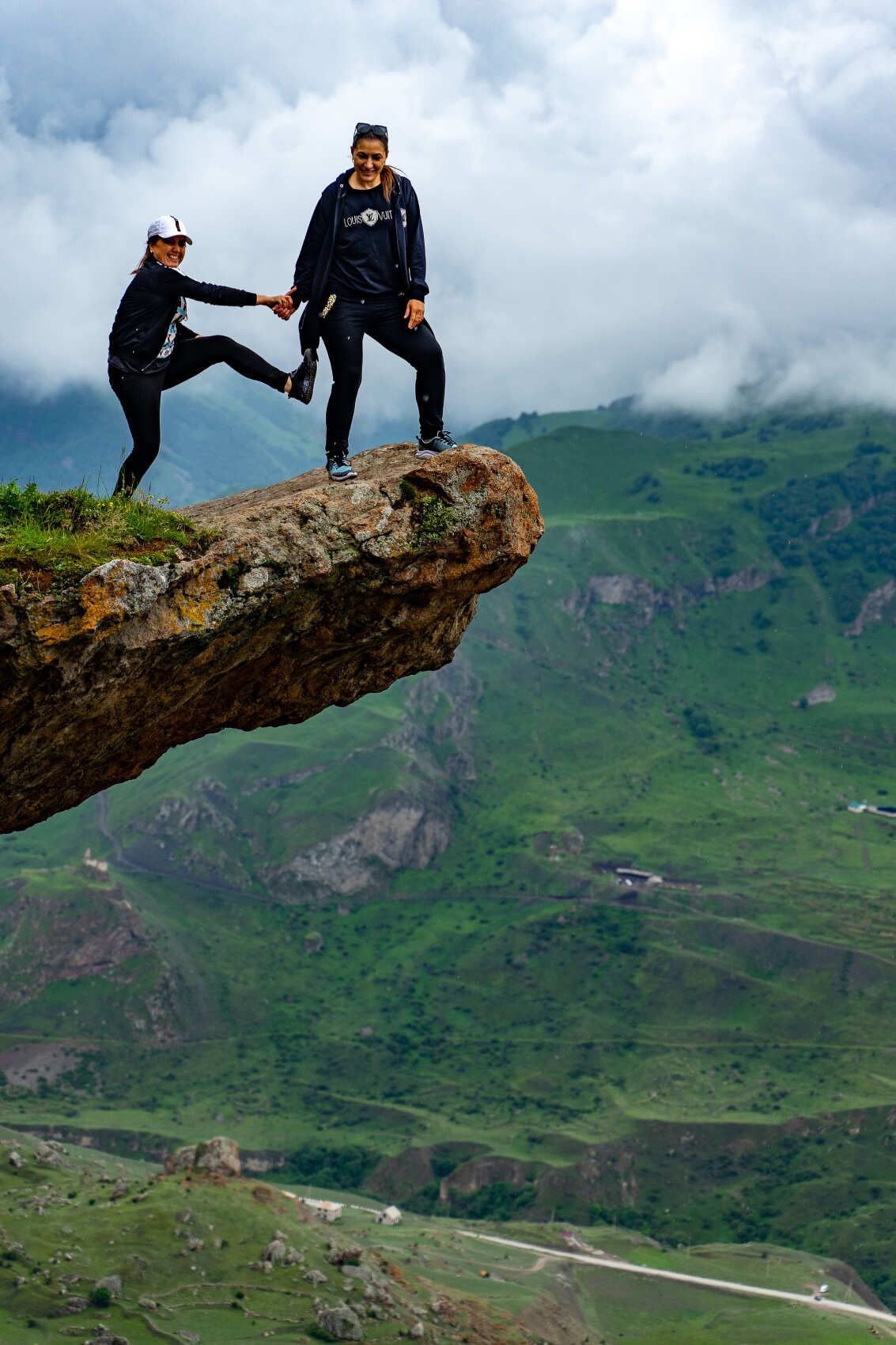 Северная Осетия и Кабардино-Балкария (38/91)