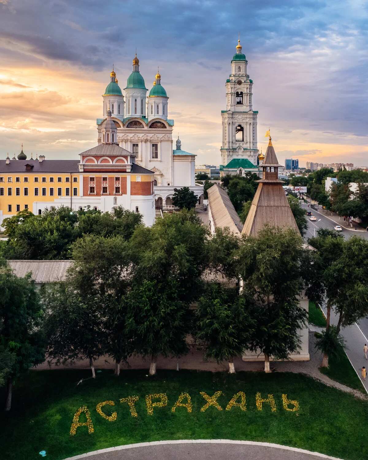 Цветение Лотосов В Дельте Волги (11/21)