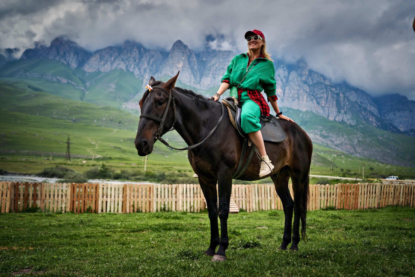 Твоя новая неудобная, но счастливая жизнь. Ретрит в Осетию на 5 дней для женщин.