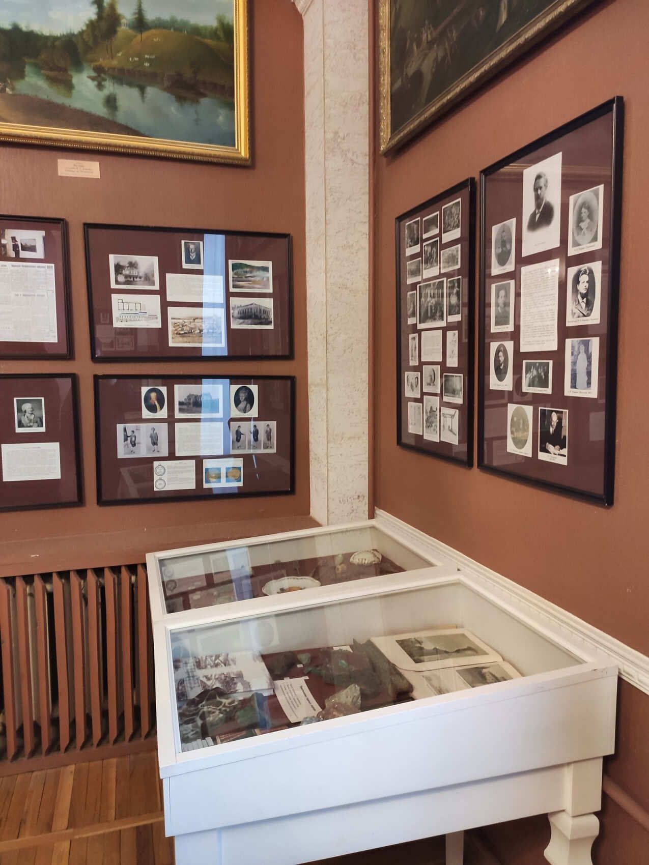 Деревни и усадьбы реки Оредеж с посещением закрытого дворца Демидовых!