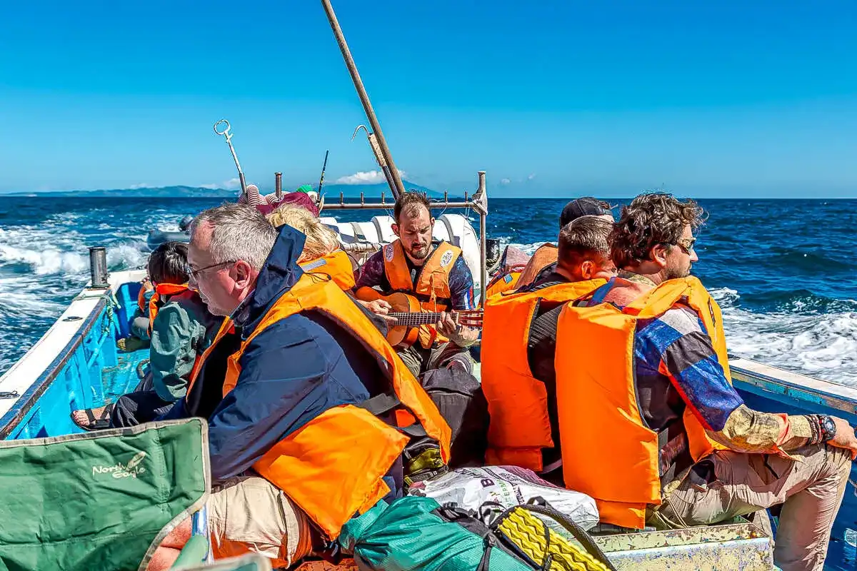 Три вулкана Курильских островов. Путешествие на другую планету (42/138)