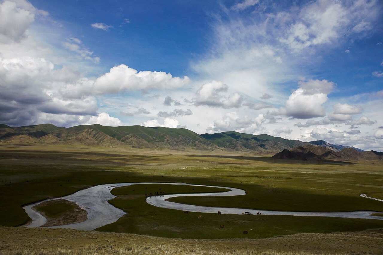 ВНЕ ПОПУЛЯРНЫХ МАРШРУТОВ (35/59)