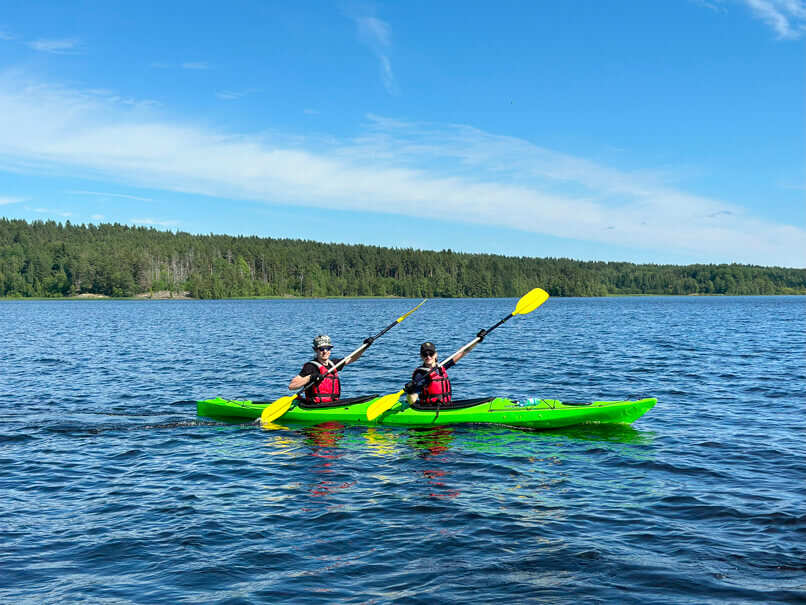 Путешествие по Ладожским шхерам на морских каяках (18/20)