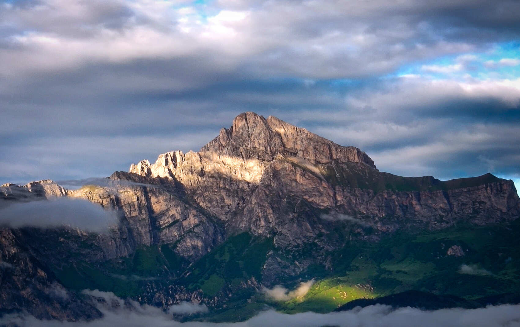 Джип-тур В сердце Осетии (6/19)