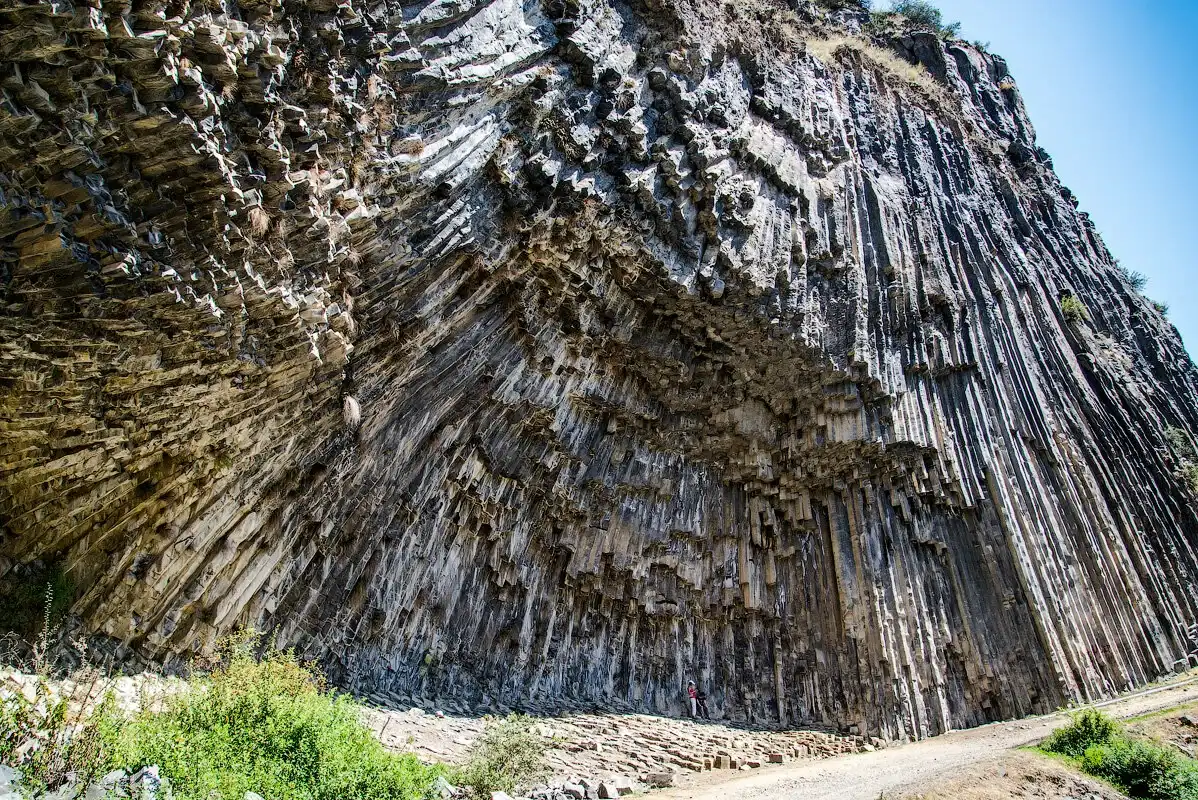 Индивидуальный тур: Храм Гарни, ущелье Симфония камней, монастырь Гегард, озеро Севан   (20/22)