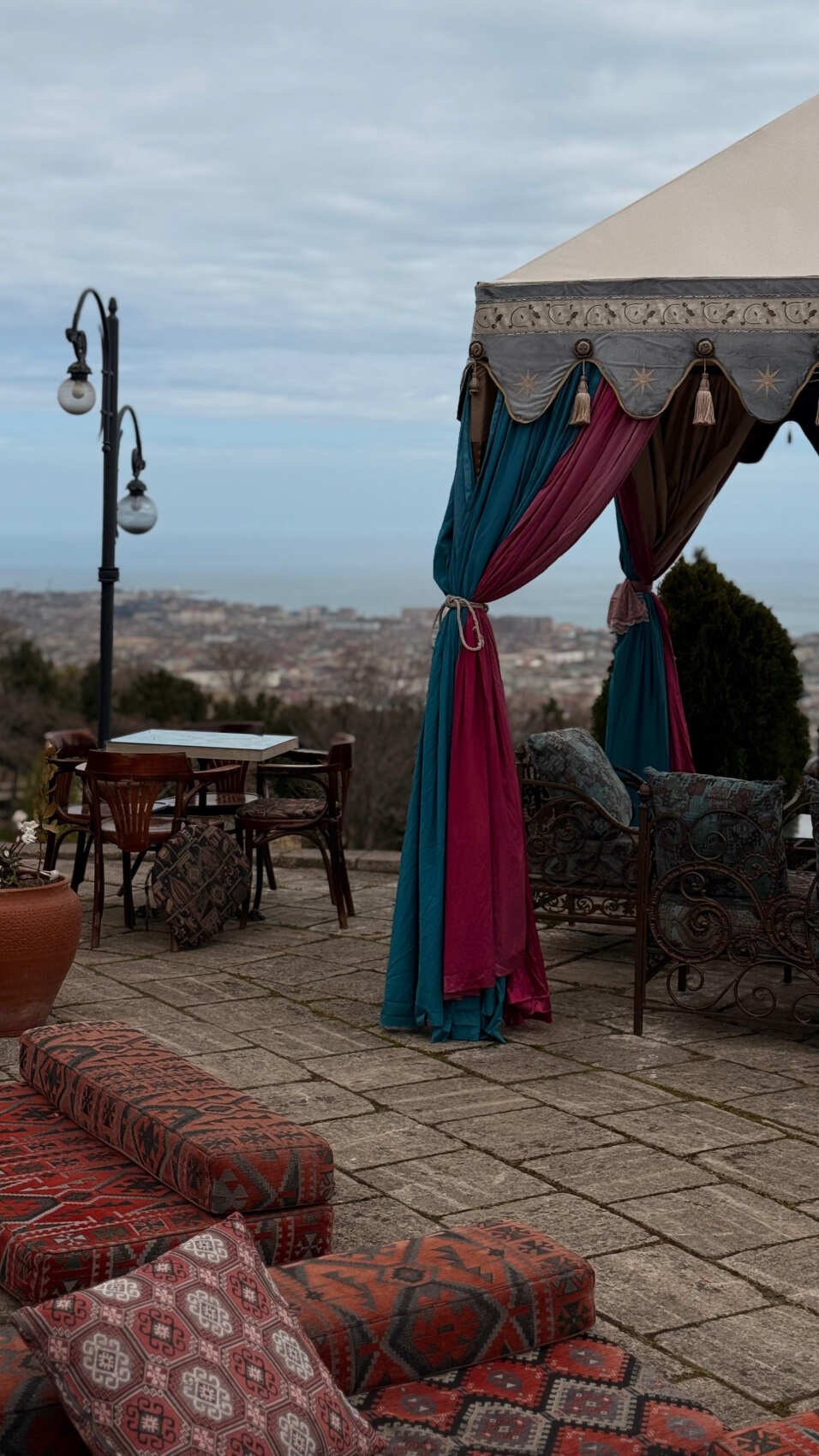 Дербент и Экраноплан <<Лунь (32/32)