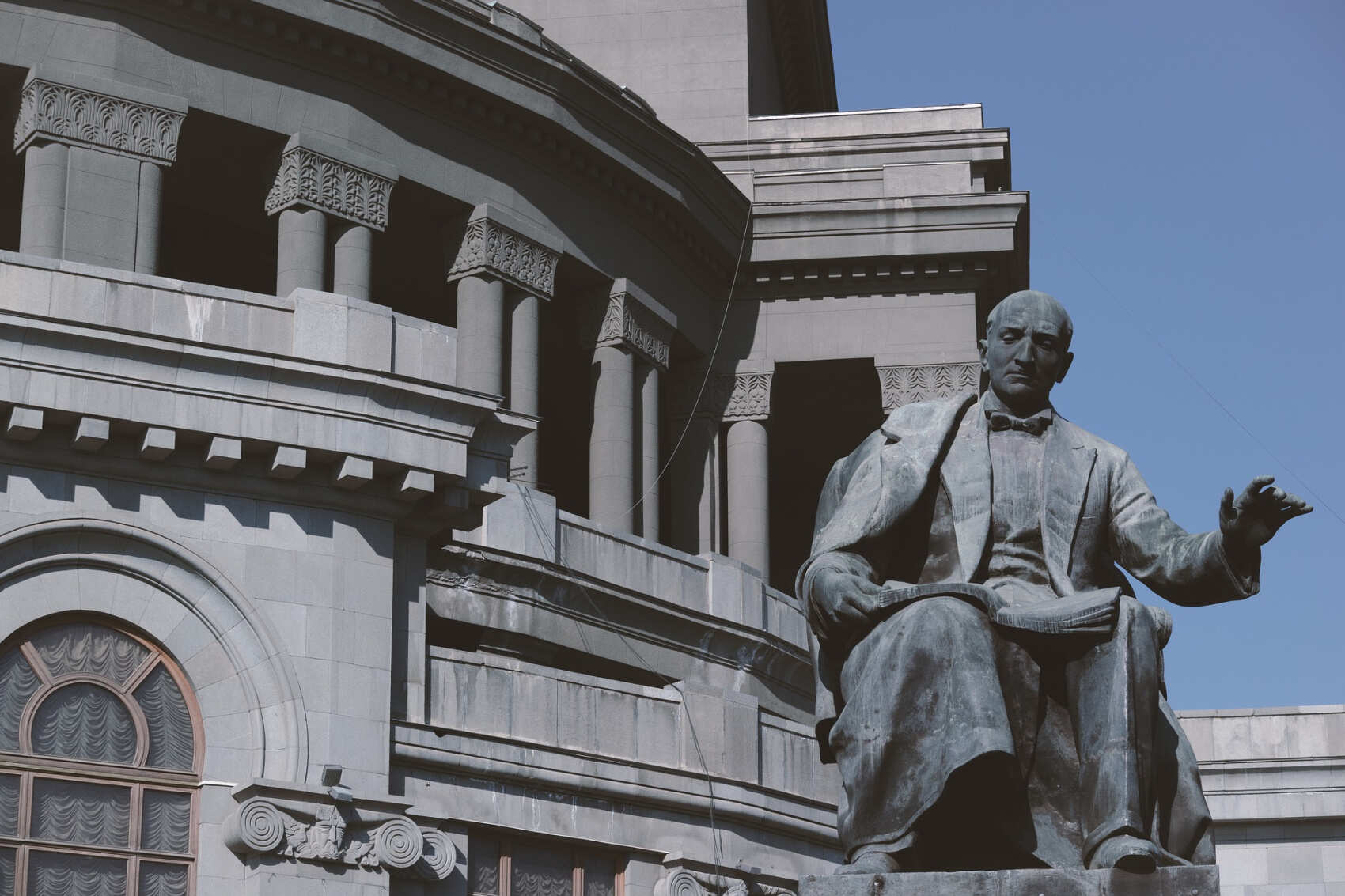 Обзорная экскурсия по Еревану и вкус армянского коньяка в одном туре  (7/10)