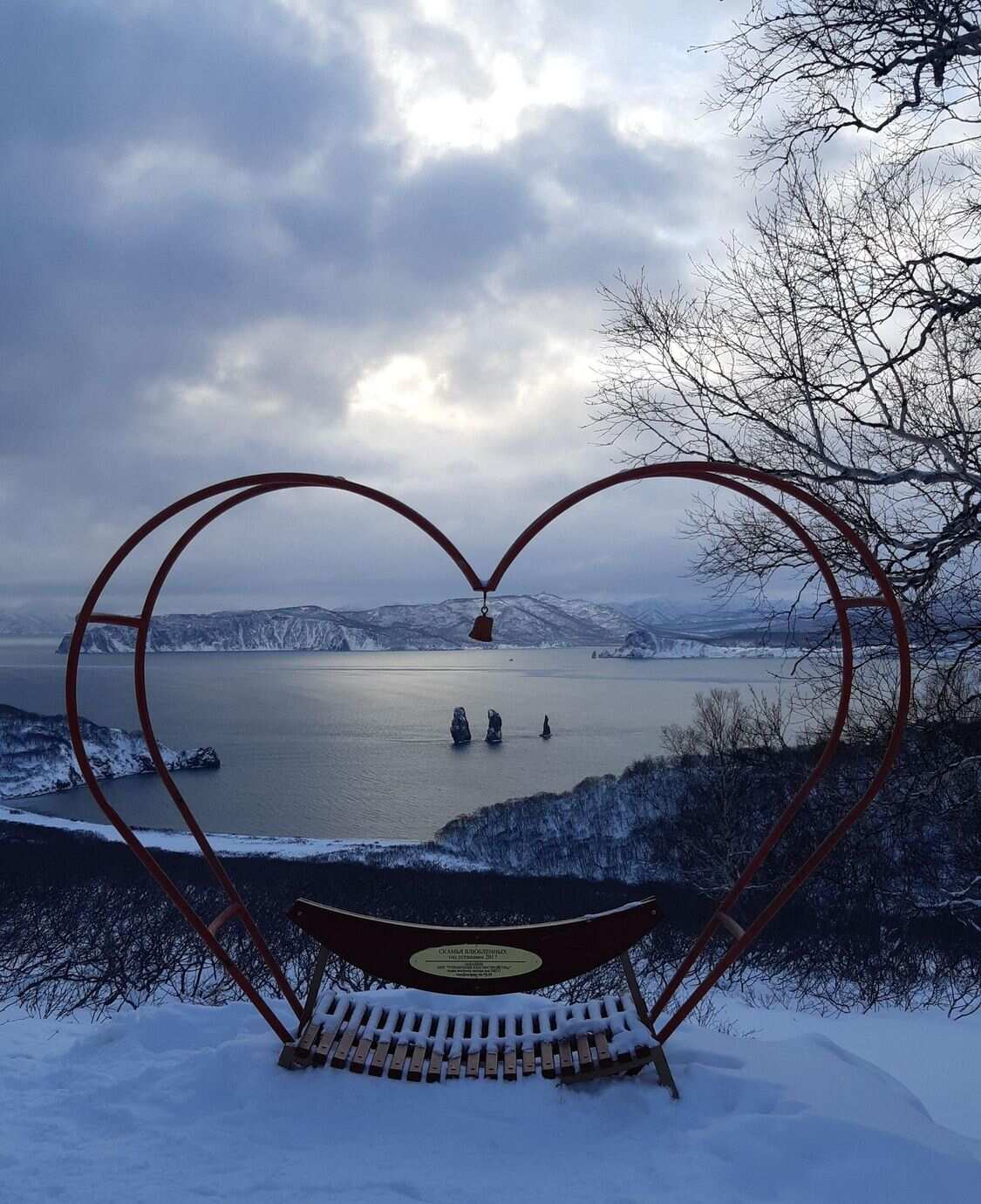 Мыс Маячный - дом путеводной звезды моряков (3/8)