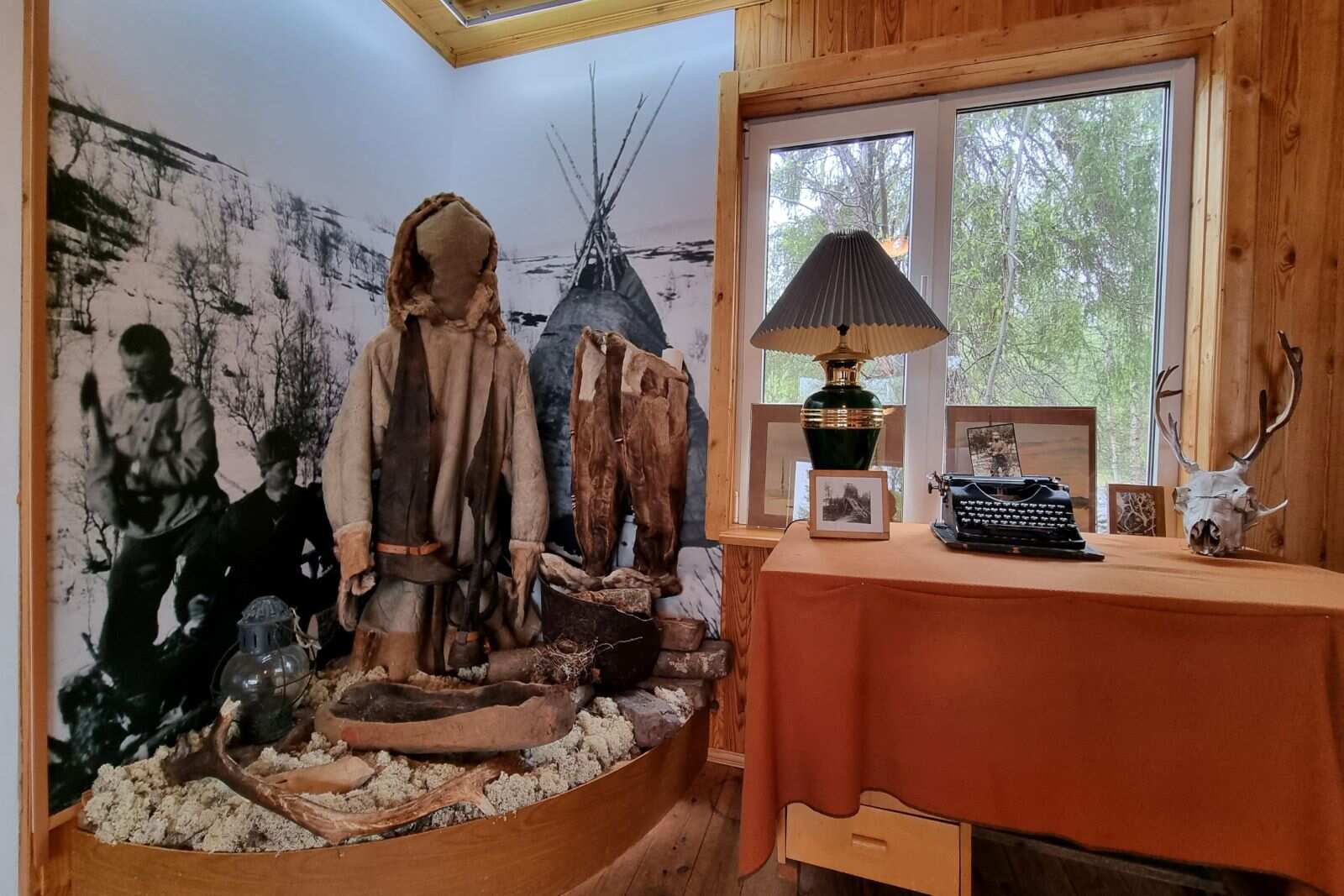 Мончегорск- красивый город в тундре и/или Лапландский заповедник (7/10)